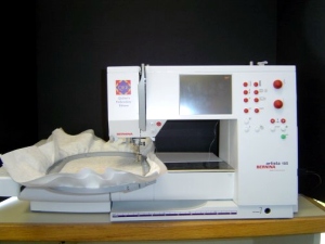 Bernina® Artista 185, 185 QEE sewing machine.