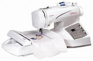 Singer® Futura CE 200 sewing machine.
